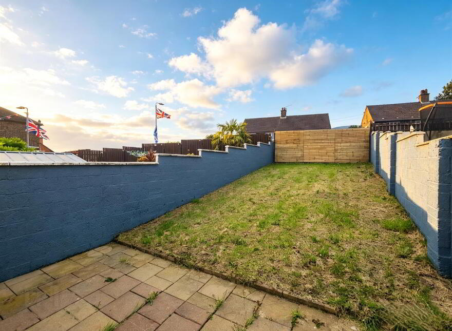 39 Woodvale Pass, Belfast, BT13 3FN