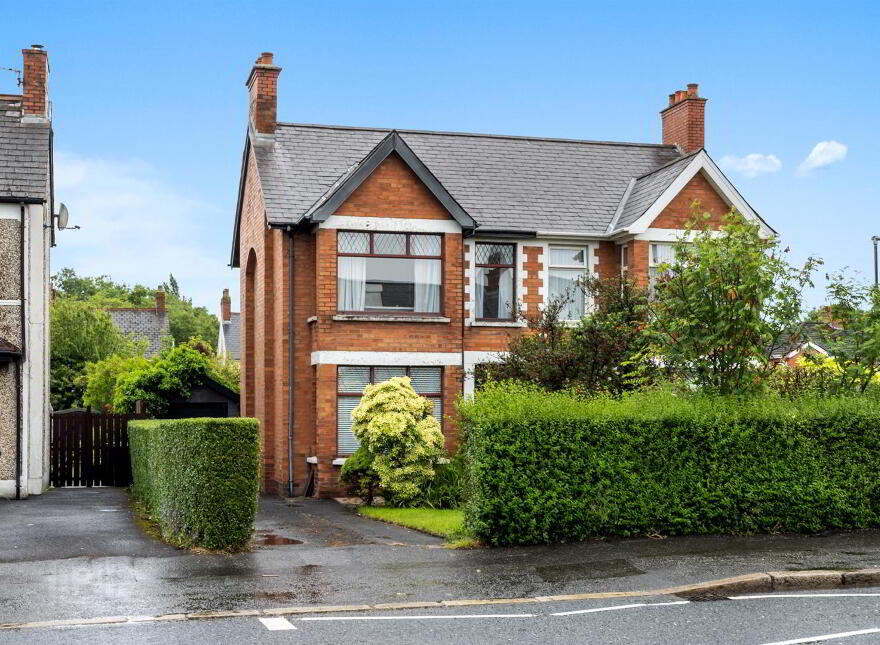 392 Castlereagh Road, Belfast, BT5 6AE