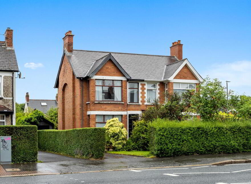 392 Castlereagh Road, Belfast, BT5 6AE