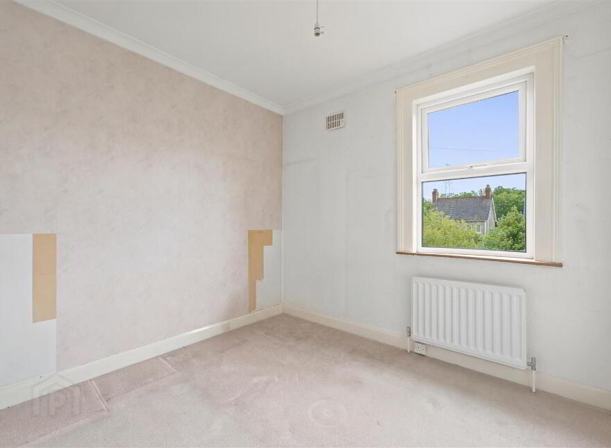 392 Castlereagh Road, Belfast, BT5 6AE