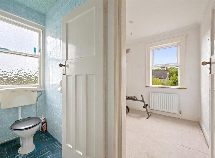 392 Castlereagh Road, Belfast, BT5 6AE