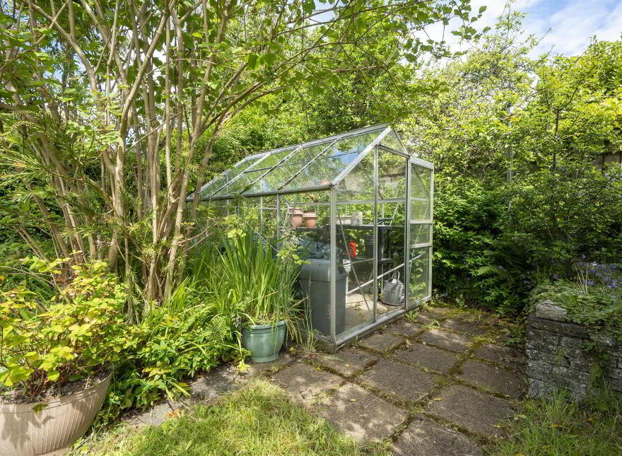 392 Castlereagh Road, Belfast, BT5 6AE