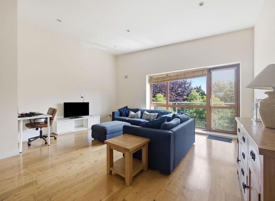 Apartment 15 Woodleigh, Regents Hall, Ashbourne, A84W567