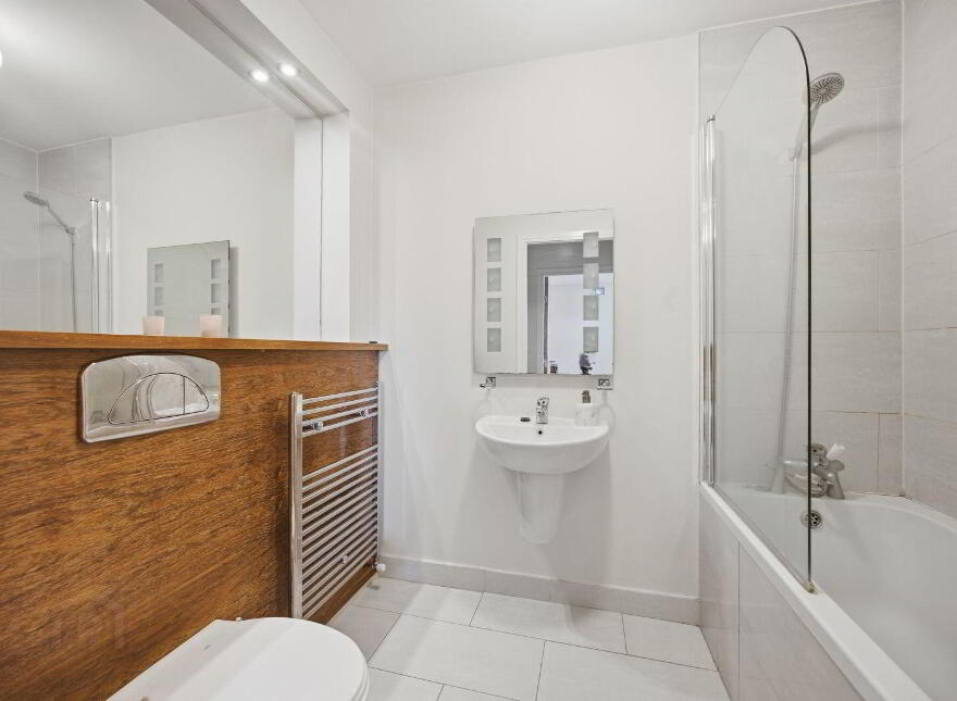 Apartment 15 Woodleigh, Regents Hall, Ashbourne, A84W567