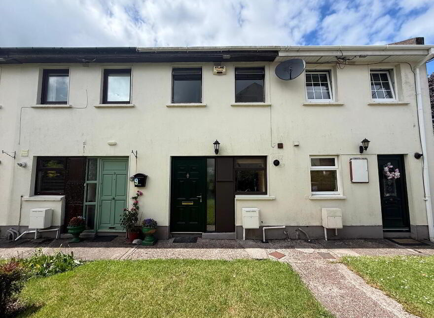 8 Berkeley Court, South Douglas Road, Douglas, T12FD0H