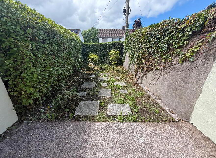 8 Berkeley Court, South Douglas Road, Douglas, T12FD0H