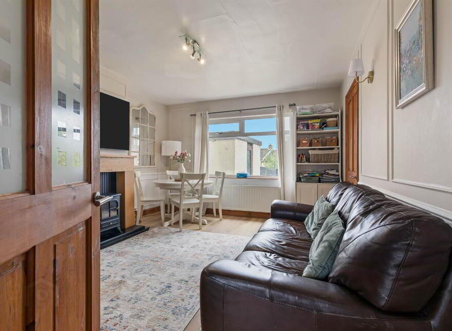 30 Firmount Crescent, Holywood, BT18 9QL