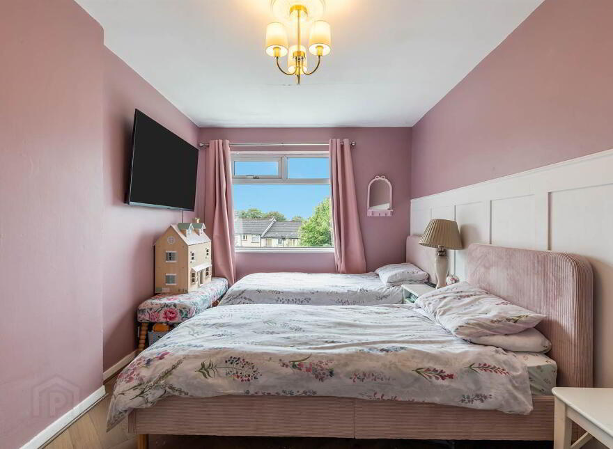30 Firmount Crescent, Holywood, BT18 9QL