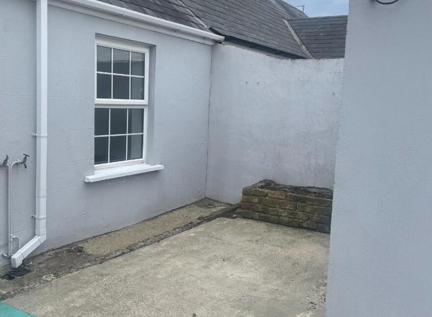 4 Moor Road, Kilkeel, BT34 4NG
