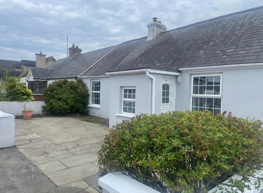 4 Moor Road, Kilkeel, BT34 4NG