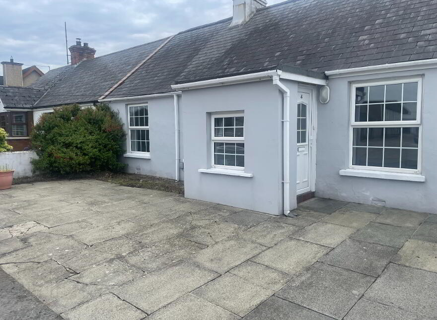 4 Moor Road, Kilkeel, BT34 4NG