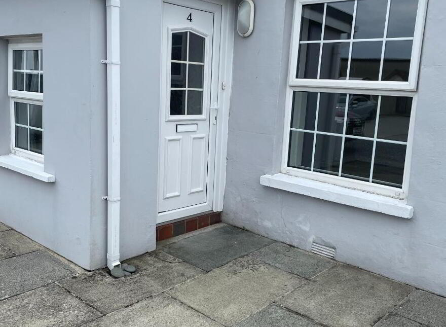 4 Moor Road, Kilkeel, BT34 4NG