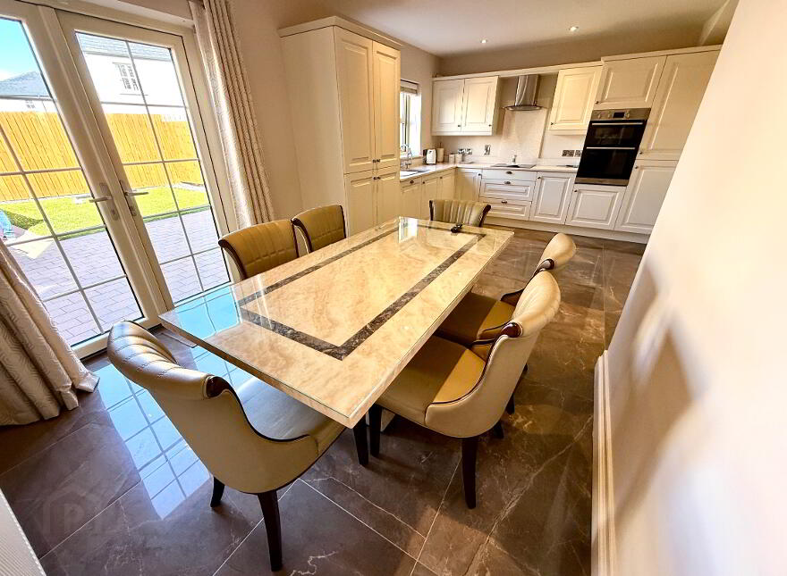 6 Oak Country Manor, Waterside, Derry, BT47 6HG