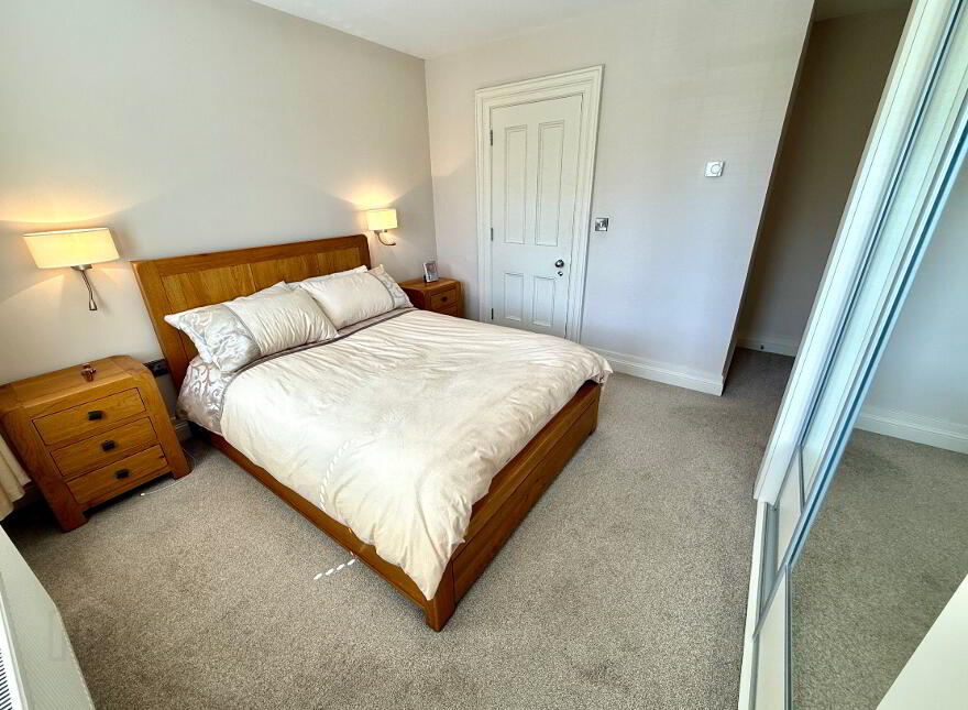6 Oak Country Manor, Waterside, Derry, BT47 6HG