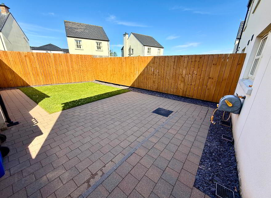 6 Oak Country Manor, Waterside, Derry, BT47 6HG