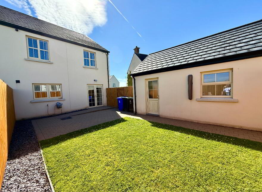 6 Oak Country Manor, Waterside, Derry, BT47 6HG