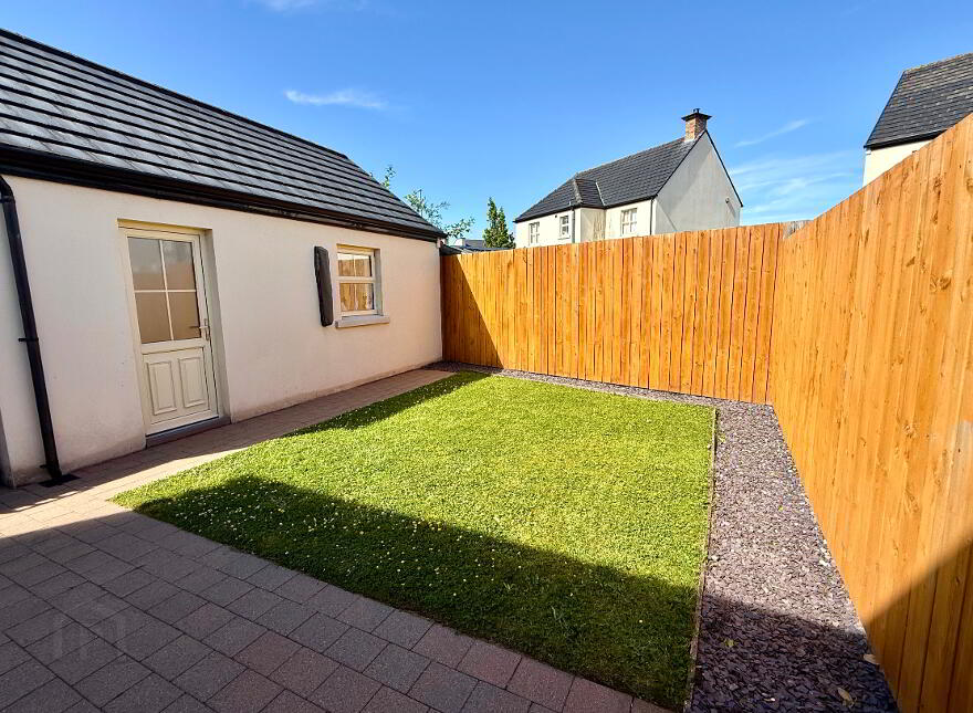 6 Oak Country Manor, Waterside, Derry, BT47 6HG