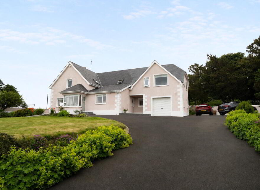 122 Whitepark Road, Ballintoy, Ballycastle, BT54 6LS