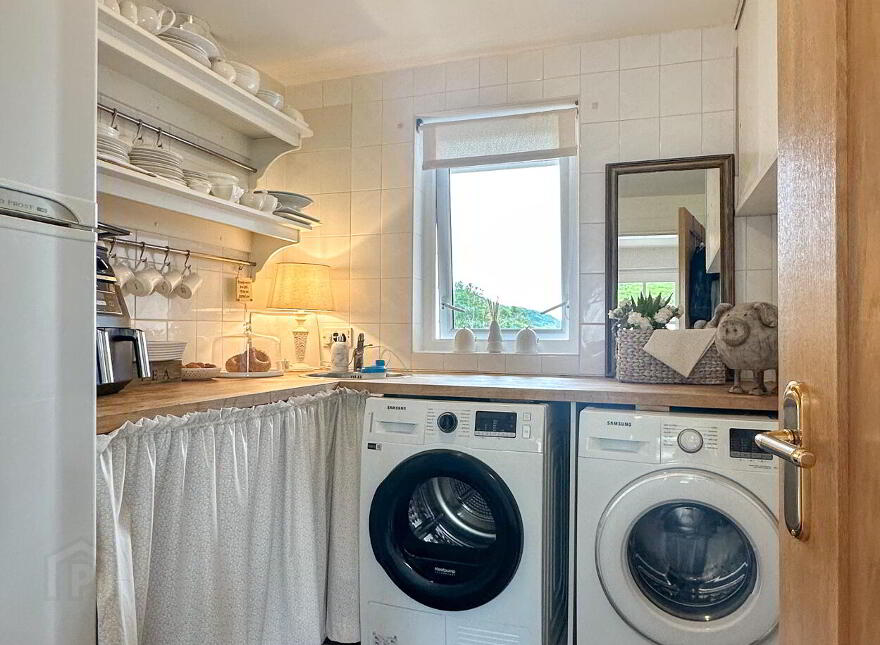 122 Whitepark Road, Ballintoy, Ballycastle, BT54 6LS