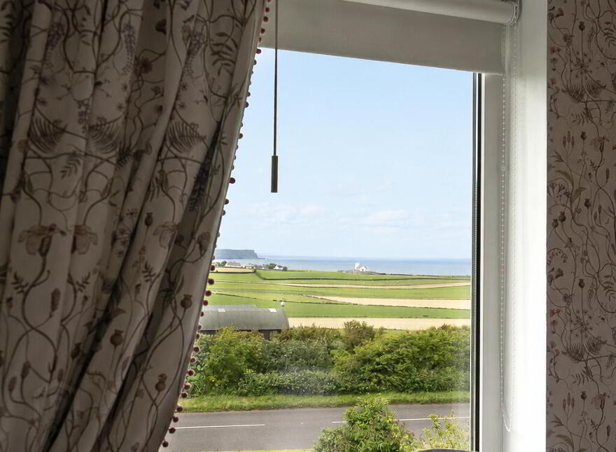 122 Whitepark Road, Ballintoy, Ballycastle, BT54 6LS