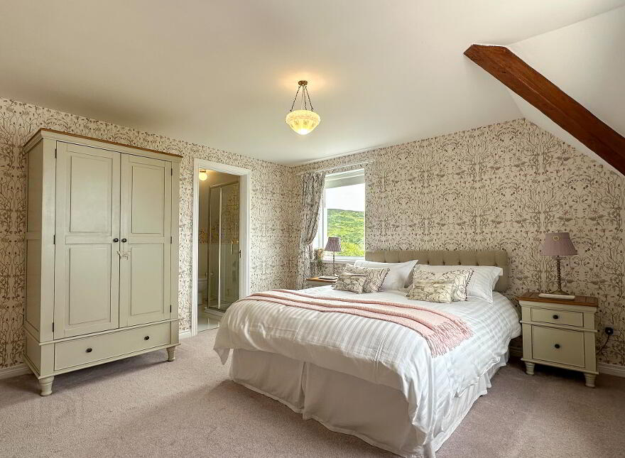 122 Whitepark Road, Ballintoy, Ballycastle, BT54 6LS