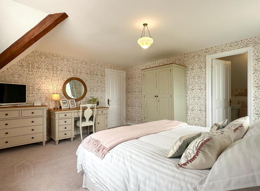 122 Whitepark Road, Ballintoy, Ballycastle, BT54 6LS