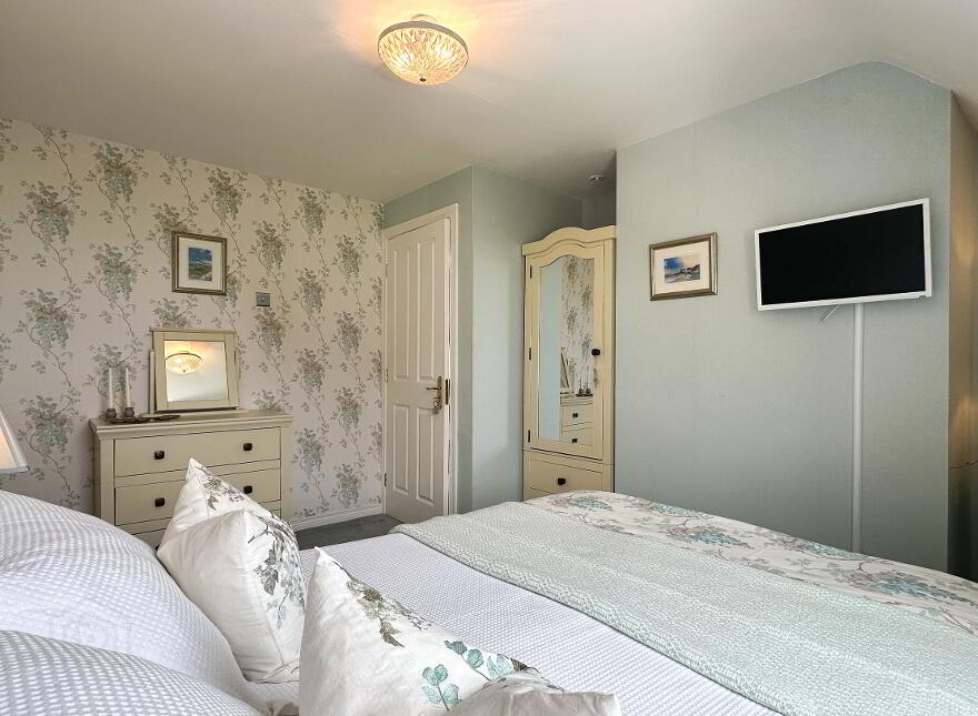 122 Whitepark Road, Ballintoy, Ballycastle, BT54 6LS