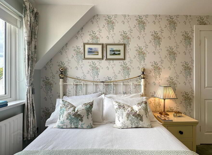 122 Whitepark Road, Ballintoy, Ballycastle, BT54 6LS