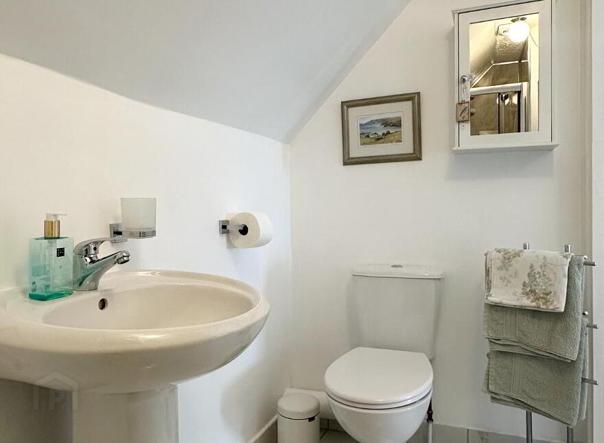 122 Whitepark Road, Ballintoy, Ballycastle, BT54 6LS