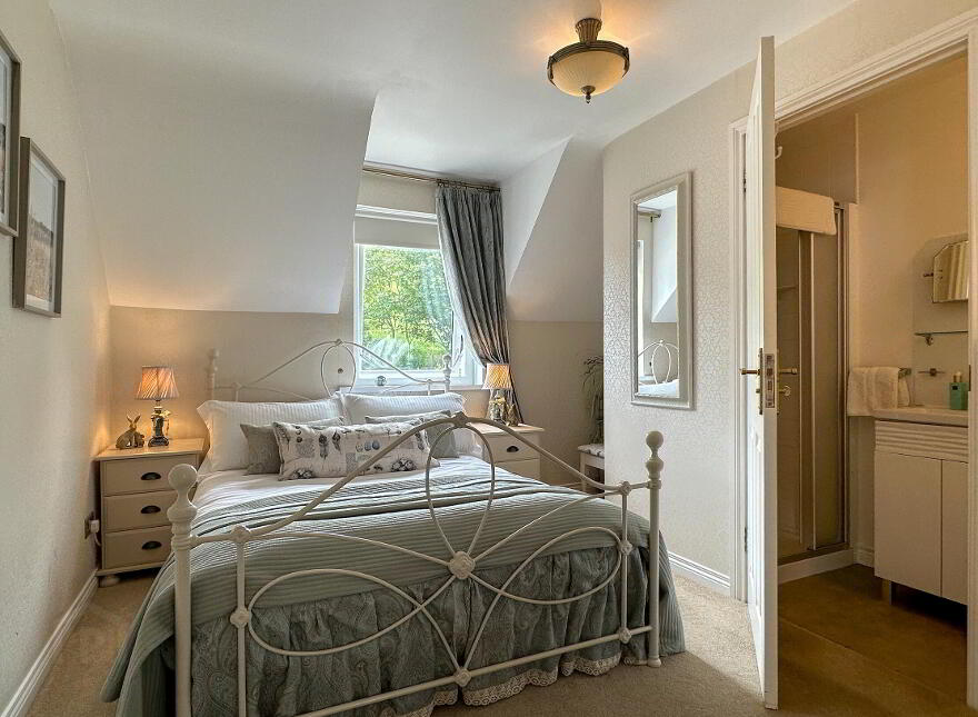 122 Whitepark Road, Ballintoy, Ballycastle, BT54 6LS