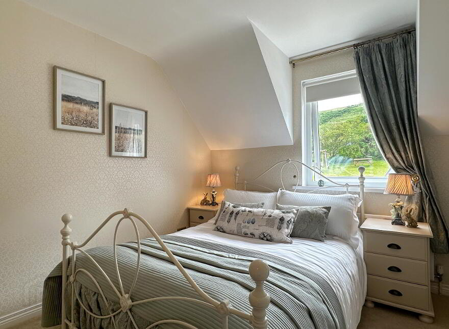 122 Whitepark Road, Ballintoy, Ballycastle, BT54 6LS