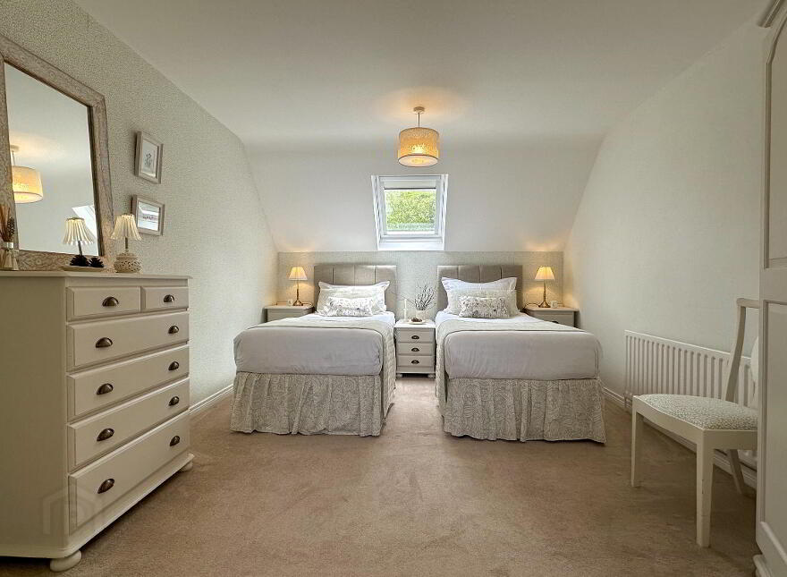 122 Whitepark Road, Ballintoy, Ballycastle, BT54 6LS