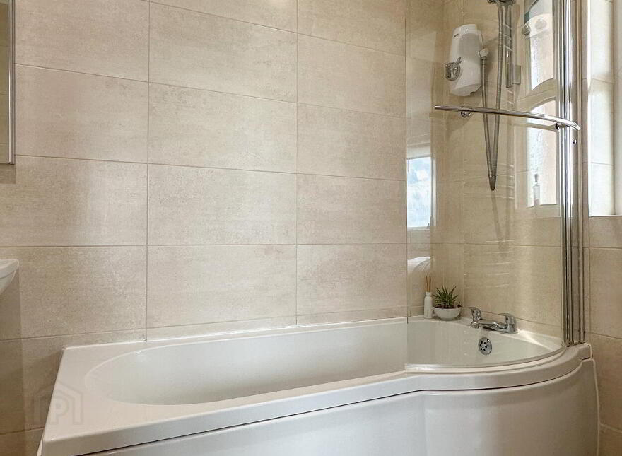 122 Whitepark Road, Ballintoy, Ballycastle, BT54 6LS