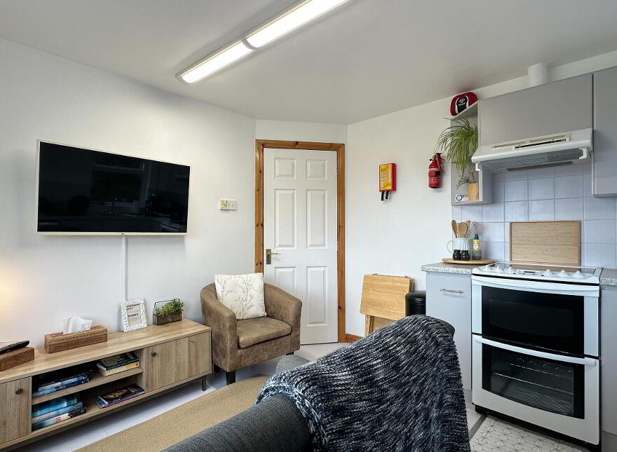 122 Whitepark Road, Ballintoy, Ballycastle, BT54 6LS