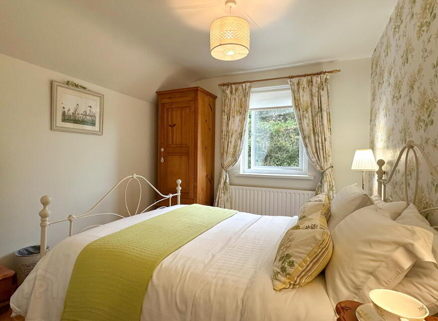 122 Whitepark Road, Ballintoy, Ballycastle, BT54 6LS
