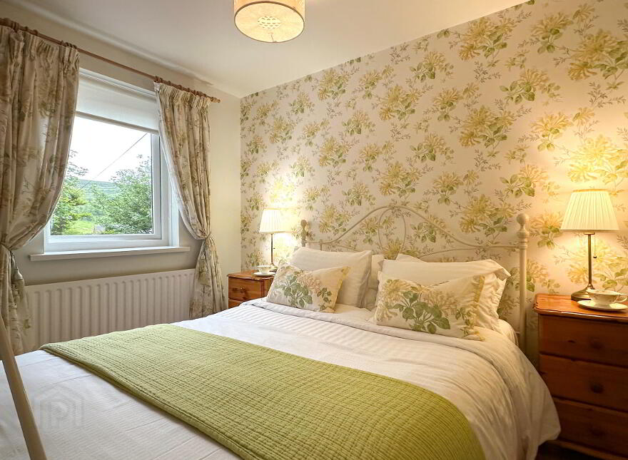 122 Whitepark Road, Ballintoy, Ballycastle, BT54 6LS