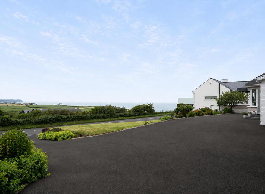 122 Whitepark Road, Ballintoy, Ballycastle, BT54 6LS