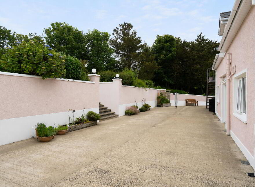 122 Whitepark Road, Ballintoy, Ballycastle, BT54 6LS