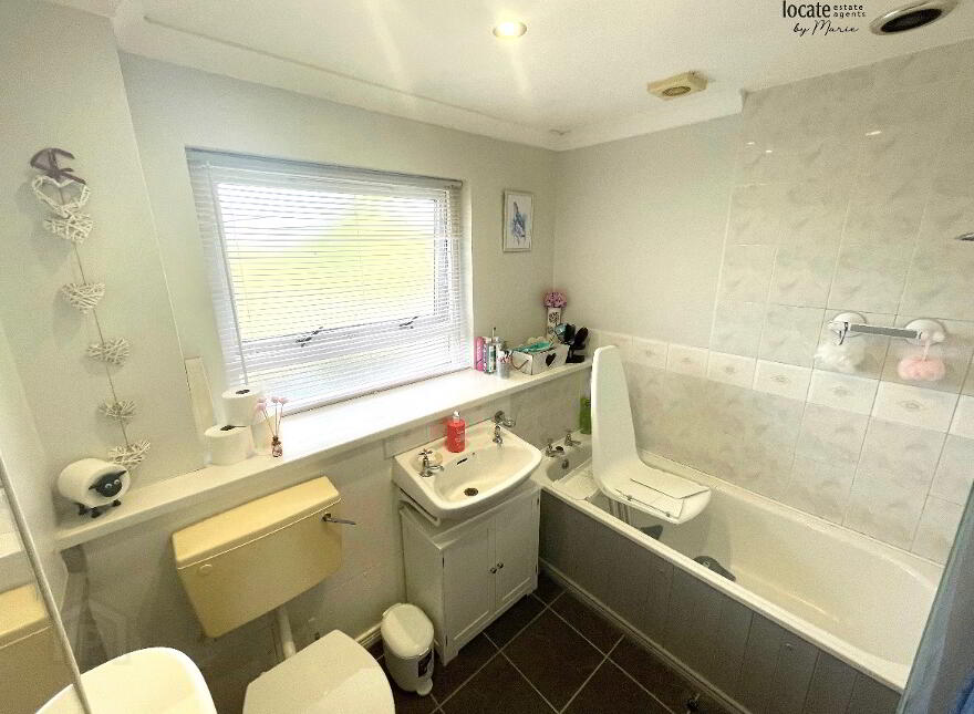 19 Grove Park, Ederney, BT93 0BH
