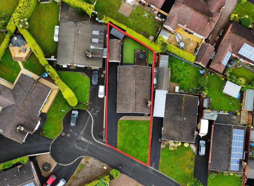 4 Sandringham Green, Carrickfergus, BT38 9EF
