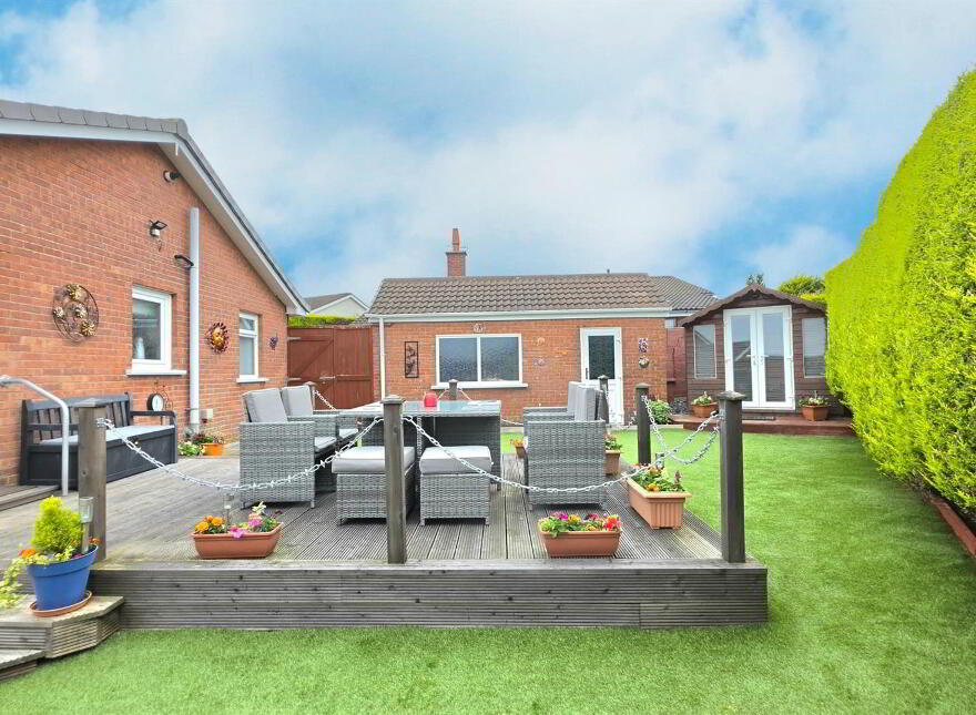 4 Sandringham Green, Carrickfergus, BT38 9EF