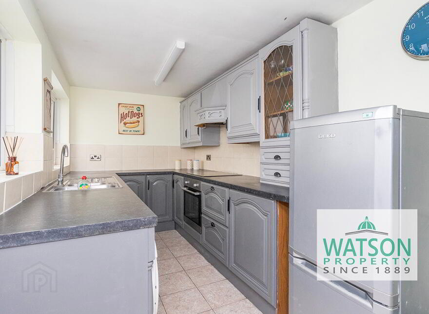 2 Queen Victoria Street, Bloomfield Avenue, Belfast, BT5 5BE