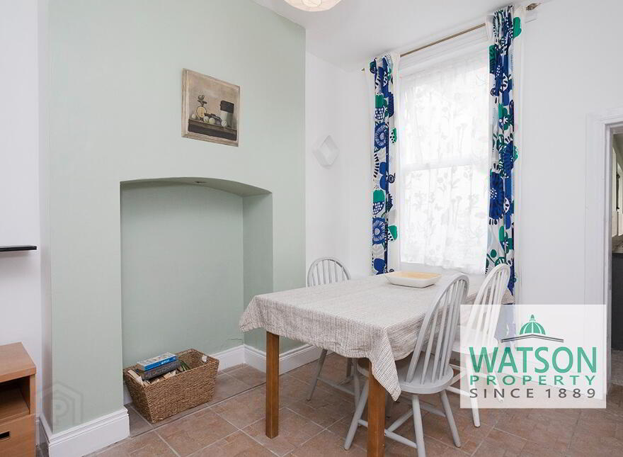 2 Queen Victoria Street, Bloomfield Avenue, Belfast, BT5 5BE