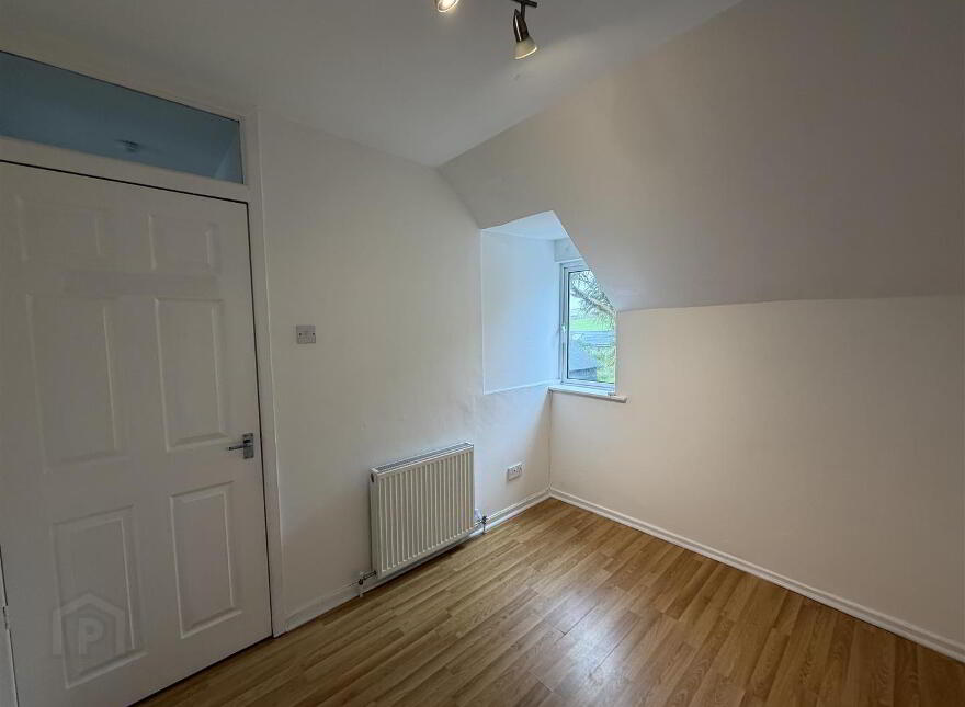 48 High Street, Ballyhalbert, Newtownards, BT22 1BL
