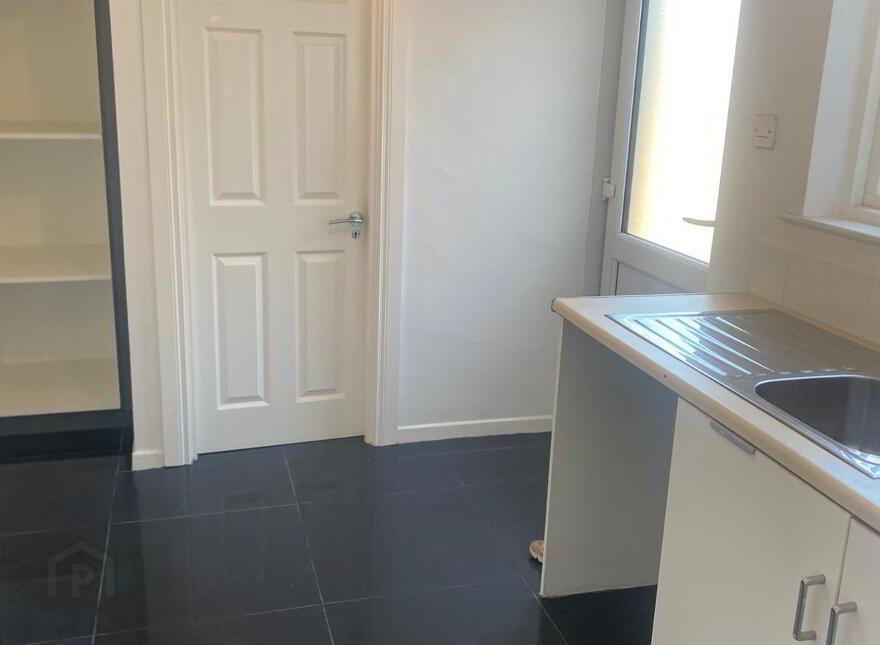 55 South Street, Newtownards, BT23 4JU