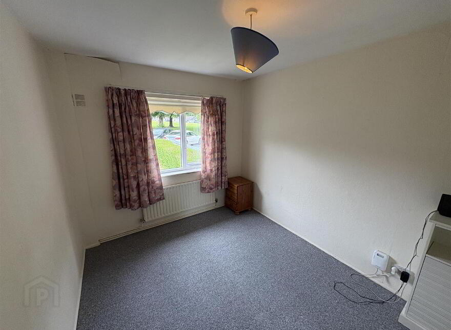 22 Camlough Park, Bessbrook, Newry, BT35 7AX
