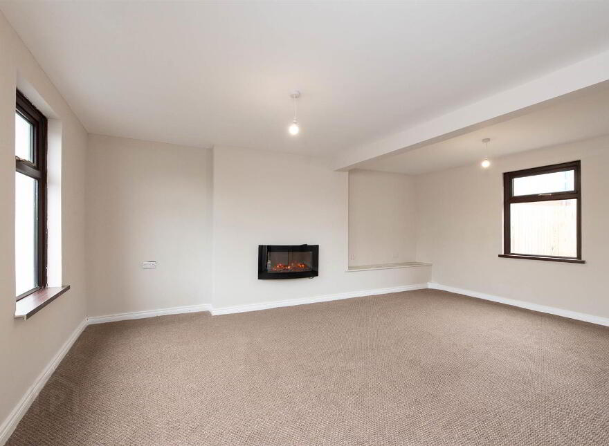 4 White Row, Banbridge, BT32 4JR