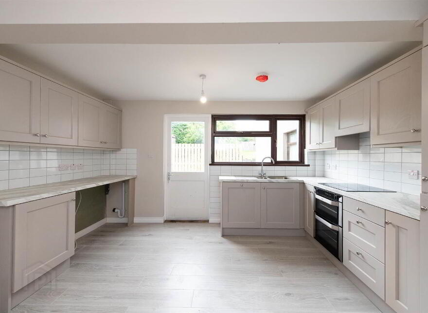 4 White Row, Banbridge, BT32 4JR