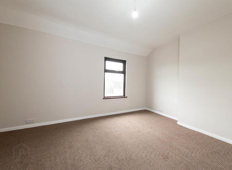 4 White Row, Banbridge, BT32 4JR