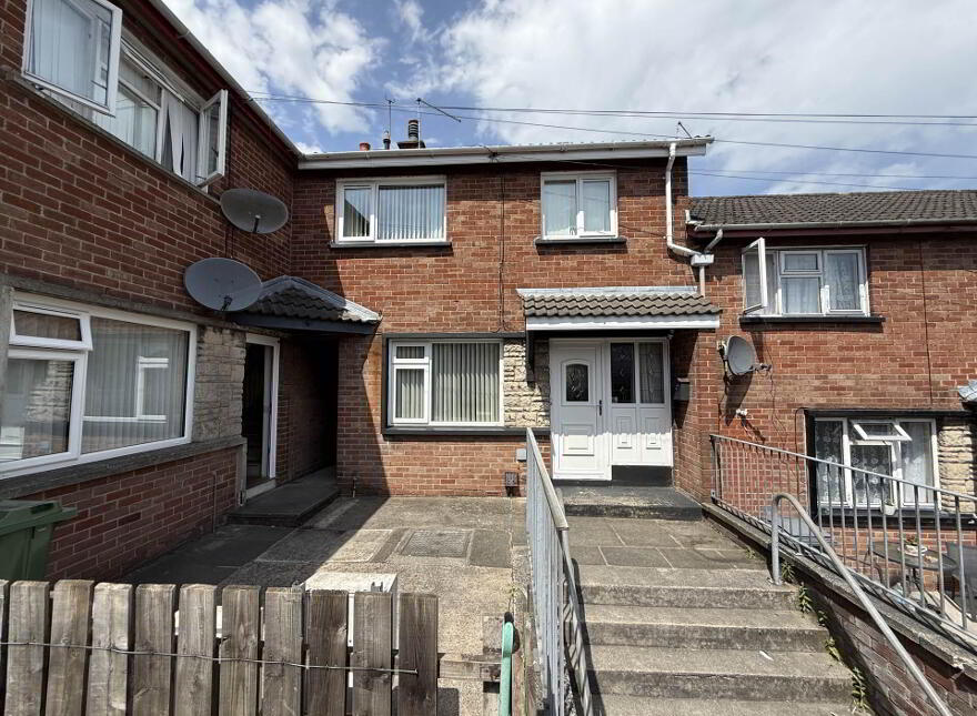 4 Orangefield Close, Armagh, BT60 1DR